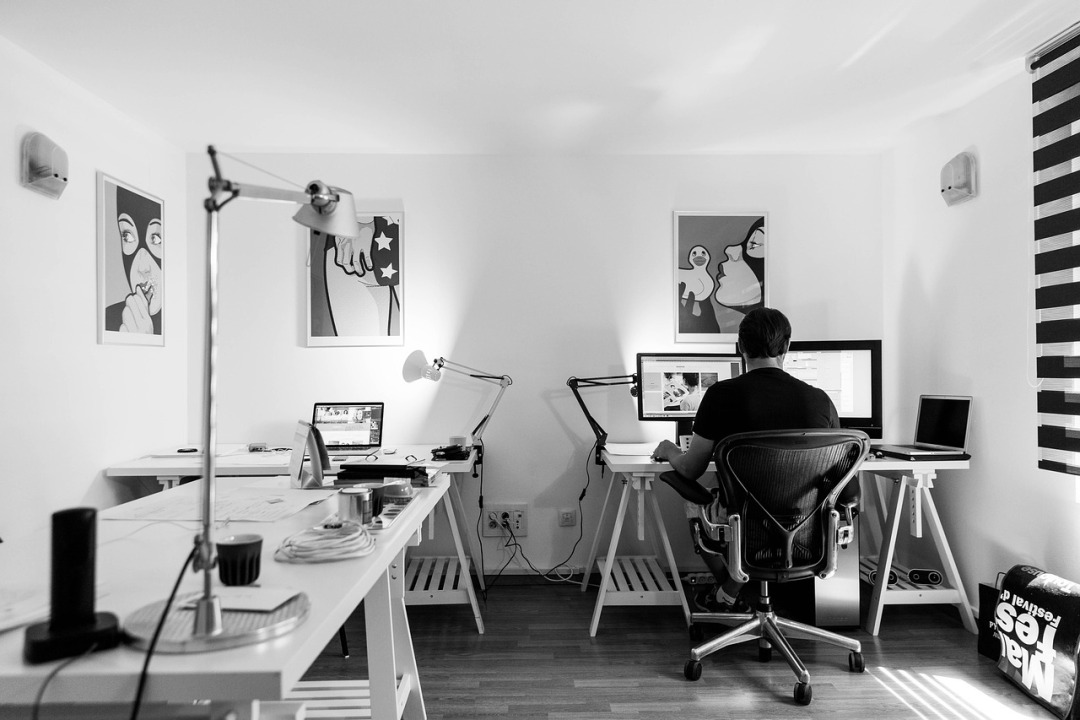 dispatcher multiple monitors office